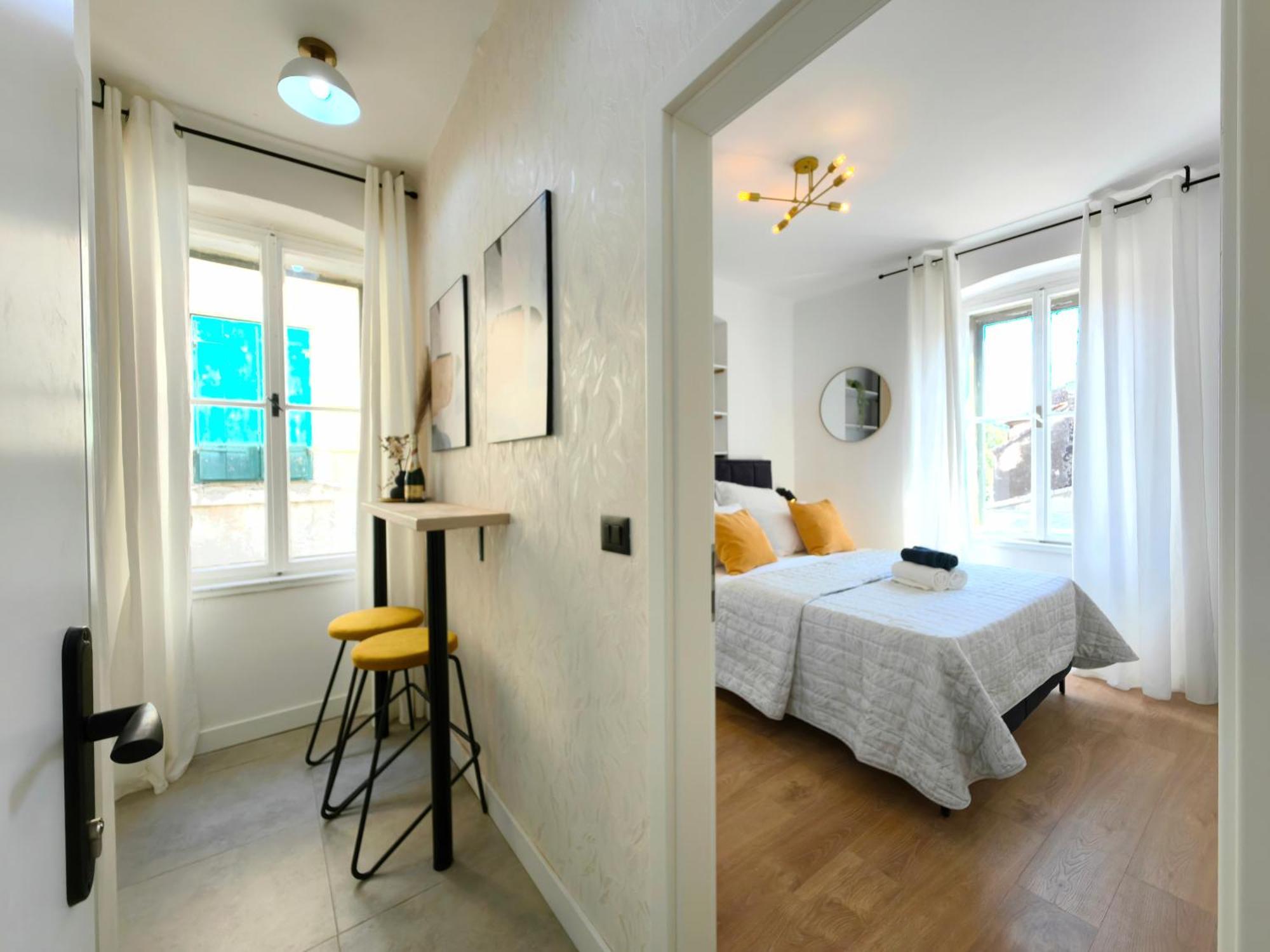 Apartment & Fjok Split